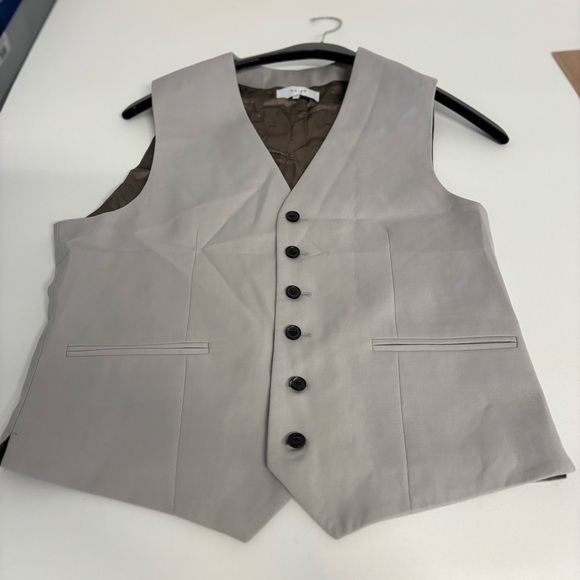 Reiss Vest 40 inches - Picture 1 of 6